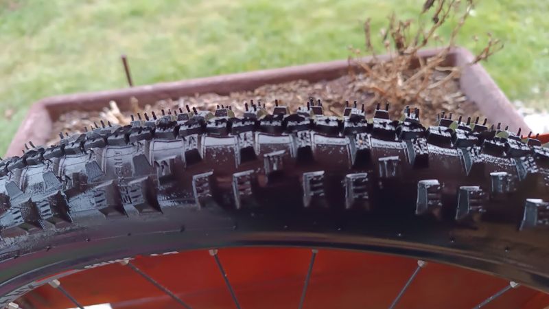 Schwalbe Smart Sam Plus 26"