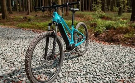 🔥🔥 SLEVA 30.000 -50% 🔥🔥 Elektrokolo eMTB LEVIT MUAN MX 3 630 mid turquoise pearl