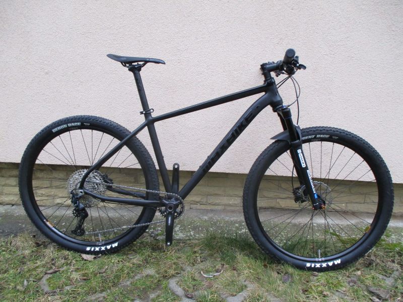 Nové 29" kolo Maxbike M909 19", vidlice Suntour Axon RL-RC air, Shimano XT/SLX 1x12, BOOST pevné osy