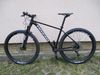 Nové 29" kolo ROZZO BOOST, vzduch. vidlice Suntour Raidon, osazení Shimano SLX/Deore 1x12, pevné osy