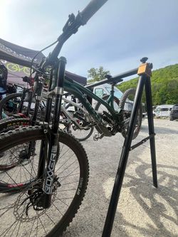 Rám commencal v4