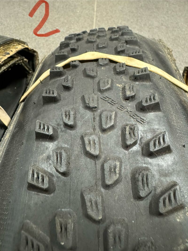 6x pláště Schwalbe Racing Ray, Thunder Burt