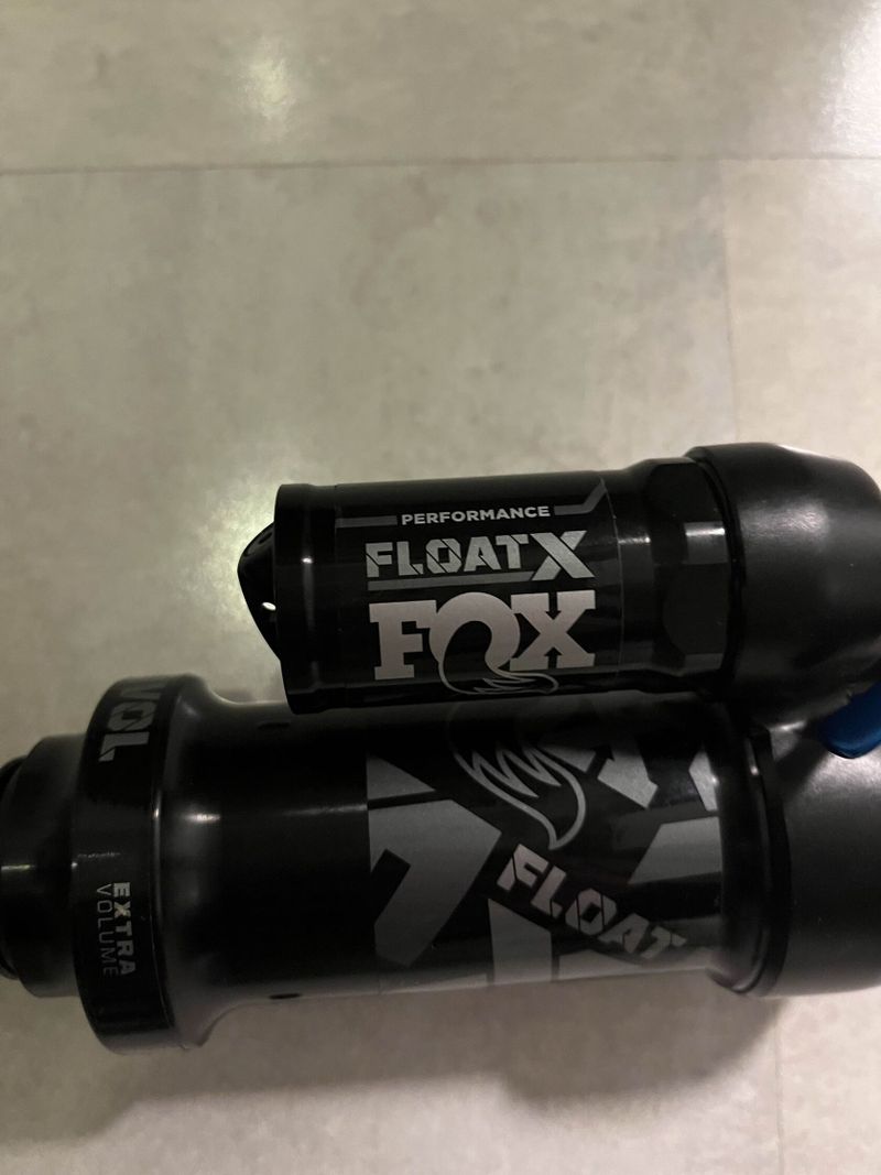 Fox Float x performance 230/65