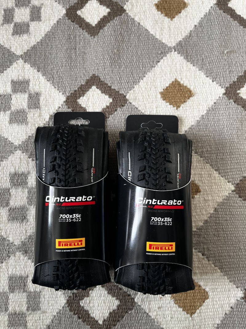 Gravel pláště Pirelli Cinturato Gravel RC 