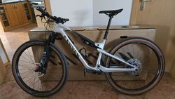 Canyon Lux CF 6 Trail 