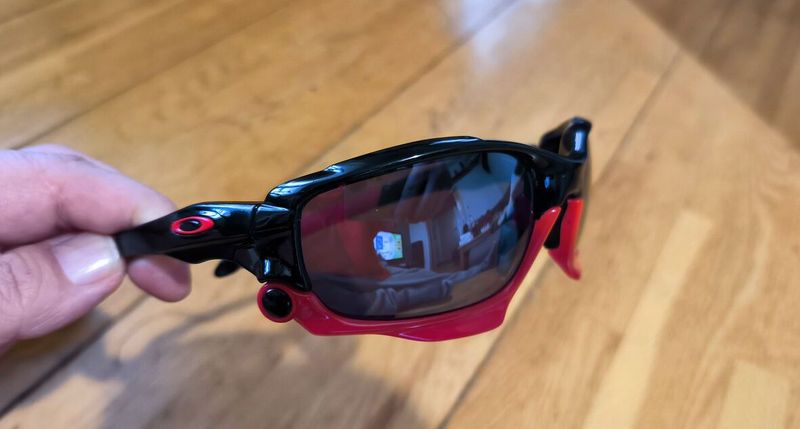 Oakley Jawbone červenočerné