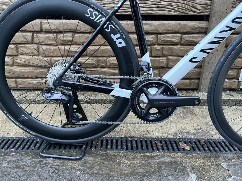 Canyon Ultimate CF SL Di2 