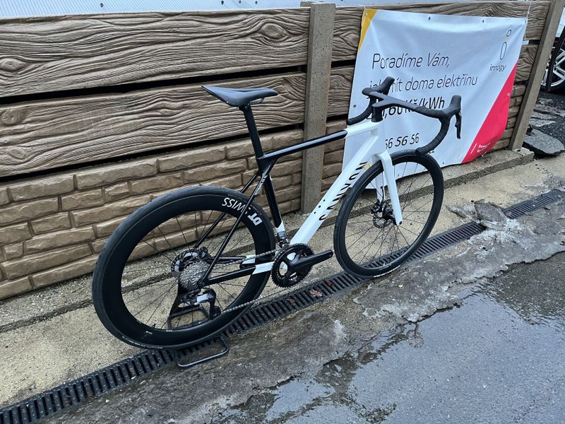 Canyon Ultimate CF SL Di2 