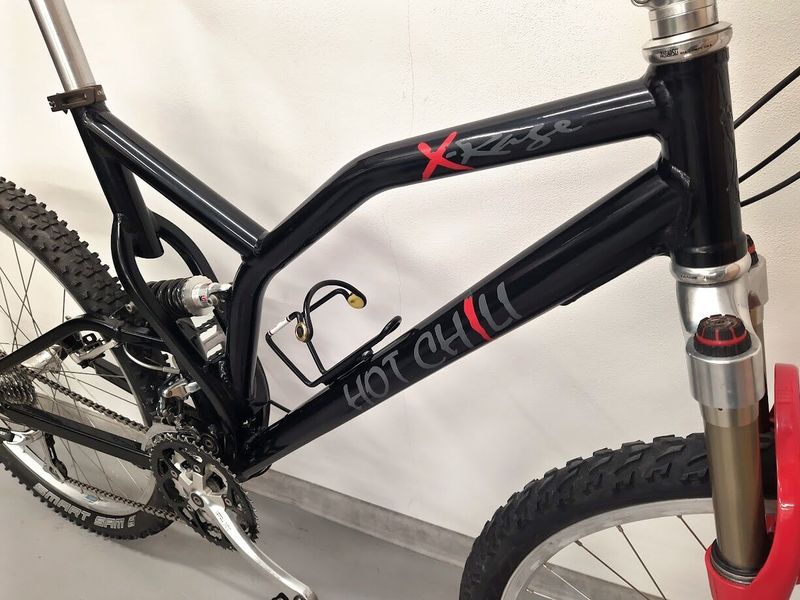 Kolo MTB 26" HOT CHILI X-Rage Black 19"/L 1996