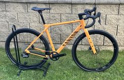 Canyon Grizl CF SL, vel. M, AXS, 50km