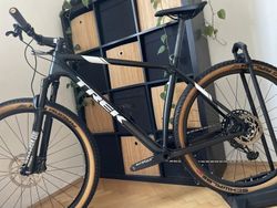 Trek Procaliber 9.7 / vel.XL / carbon kola / Eagle 1x12