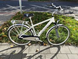 28" pánské cestovní kolo Schwinn s řazením Nexus 8