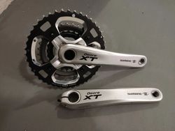 Shimano Deore XT 3x9 SP.
