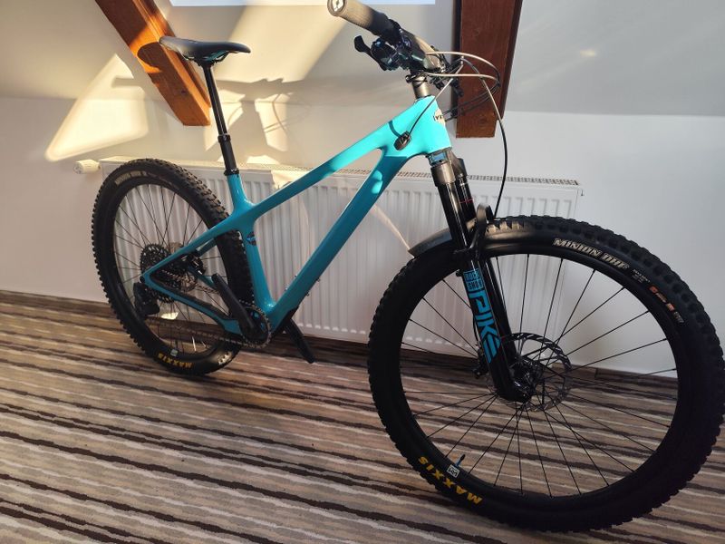 Nový Yeti ARC Turq vel L. . XC / Trail bike