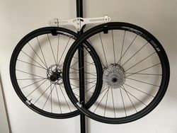 Zapletená kola - DT Swiss PR 1400 DICUT Disc ořech Shimano