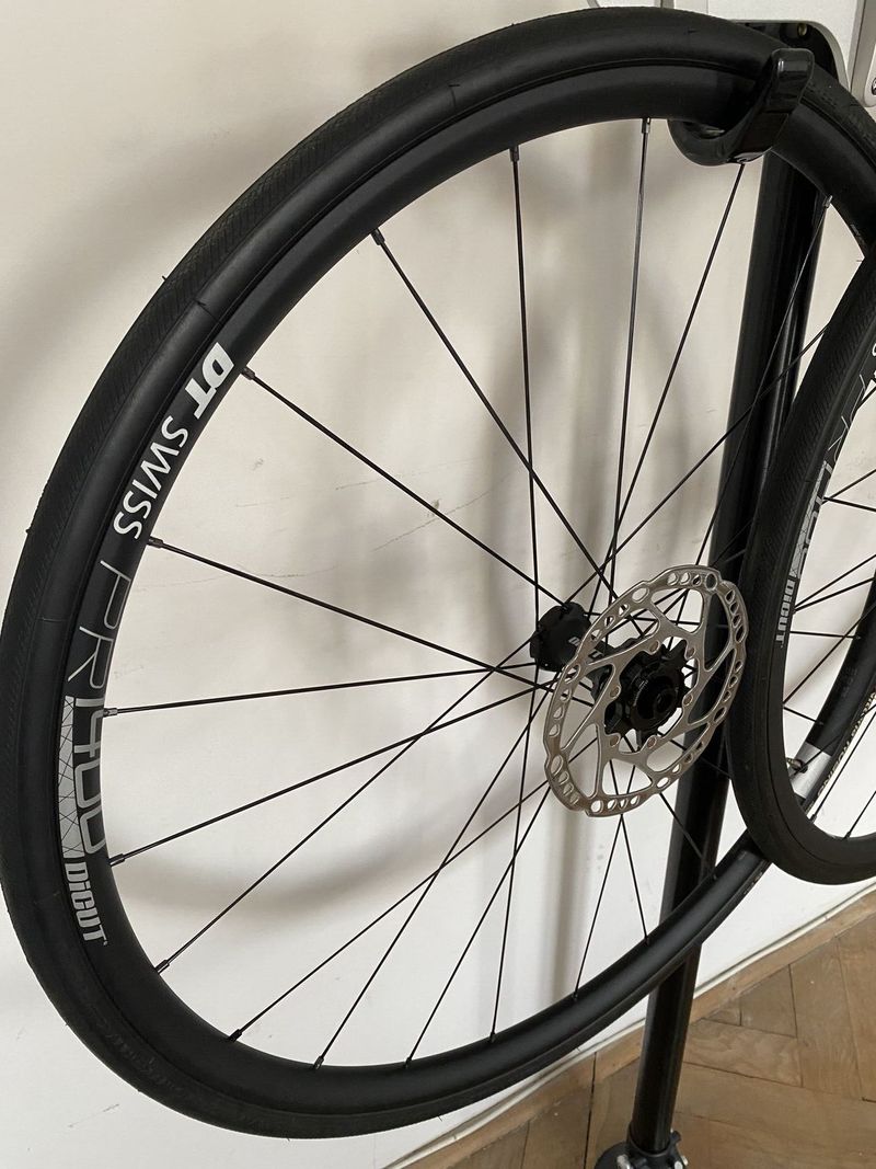 Zapletená kola - DT Swiss PR 1400 DICUT Disc ořech Shimano