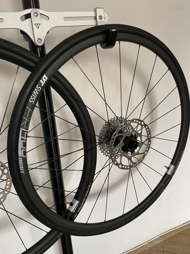 Zapletená kola - DT Swiss PR 1400 DICUT Disc ořech Shimano