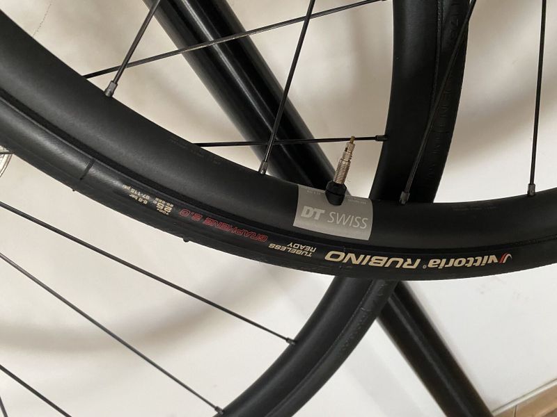 Zapletená kola - DT Swiss PR 1400 DICUT Disc ořech Shimano