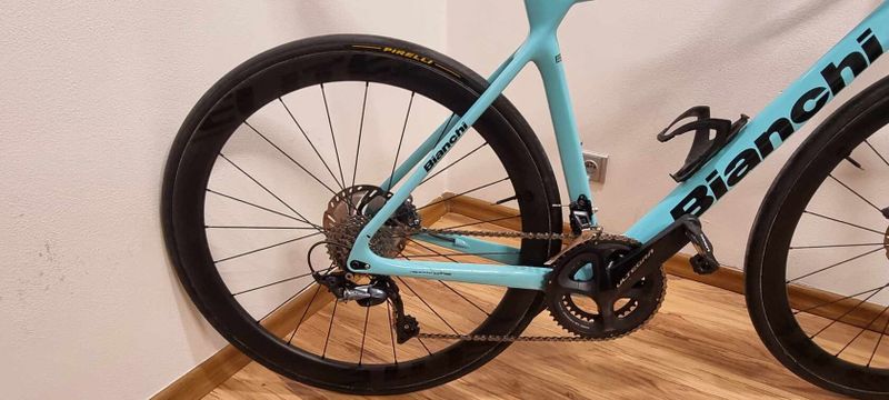 Bianchi Infinito XE Ultegra Disc vel. 55