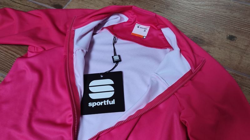 Novy zatepleny dres Sportful - krasna barva 🤩