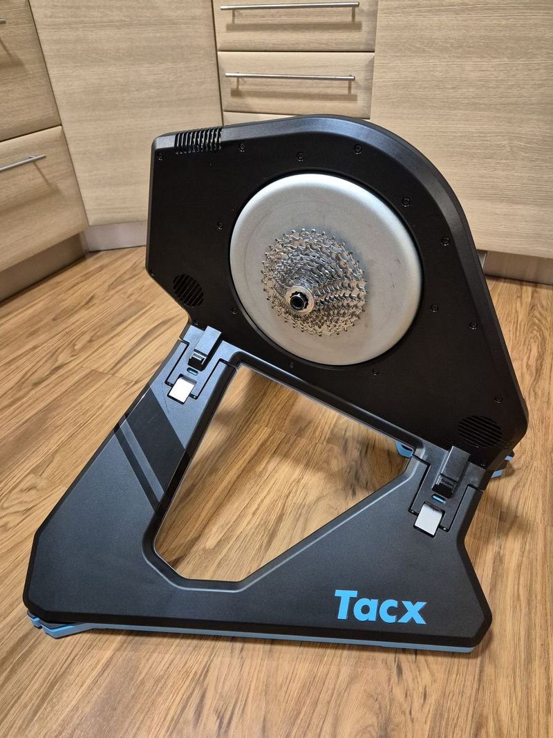 Tacx NEO 2T - kompletní výbava na indoor cycling