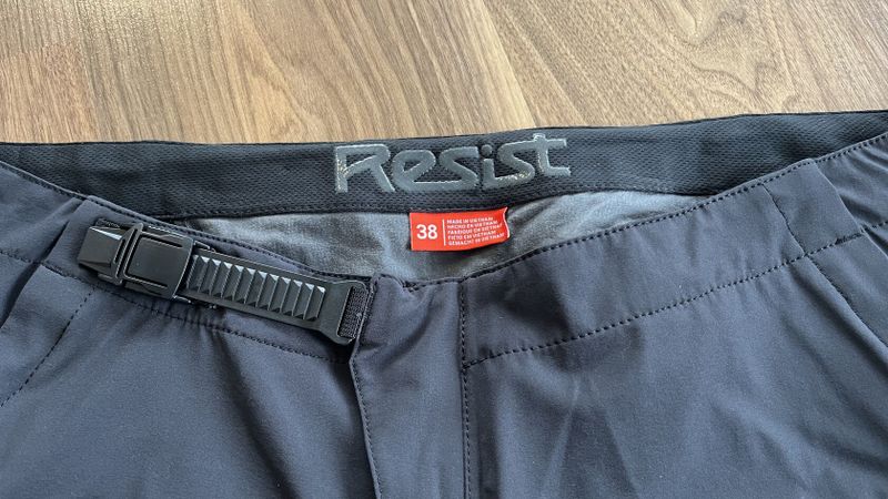 Kraťasy na kolo Troy Lee Designs Resist vel.38