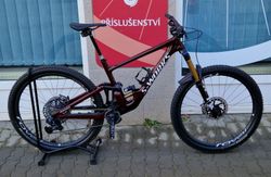 Specialized S-Works Enduro, minimálně jeté, vynikající stav!