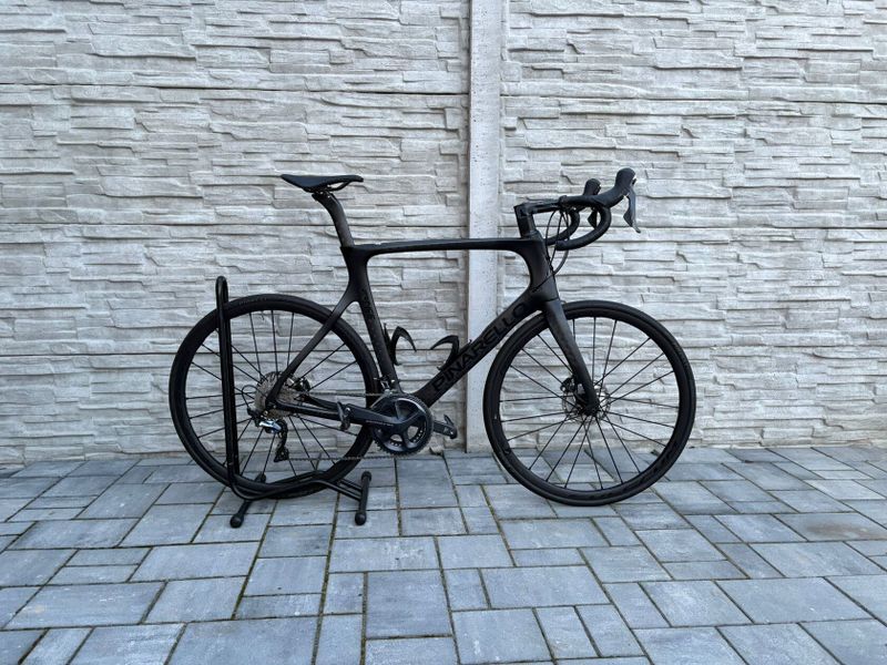 Pinarello prince disc < 500 km - fulcrum zero