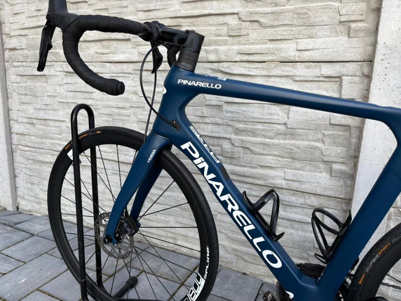 Pinarello Paris di2 12 speed disc 