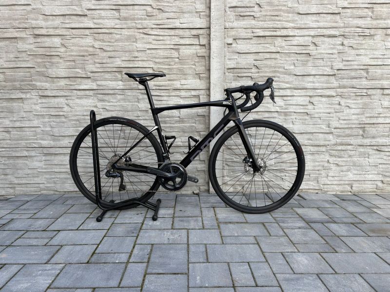 BMC roadmachine Di2 disc