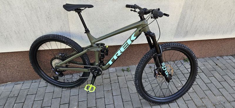 Trek Remedy 8 - Novy!