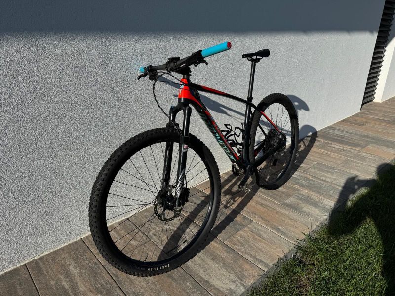 Specialized Stumpjumper, vel. L