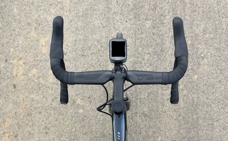 Řidítka PRO VIBE Aero Carbon 420mm