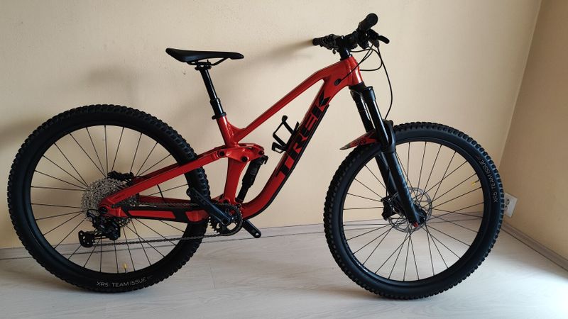 TREK Slash 7 - NOVÉ KOLO, ZÁRUKA