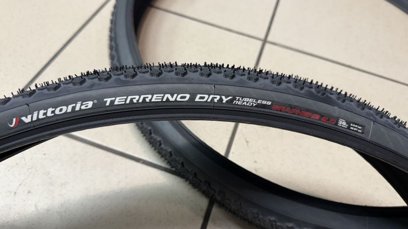 Vittoria Terreno Dry Graphene 2.0