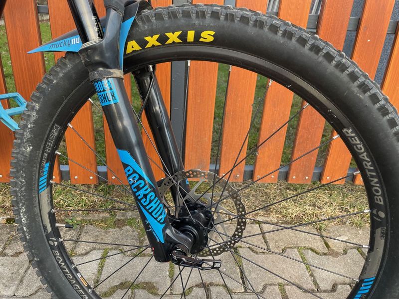 Celoodpružený Trek Fuel Ex 7 - velikost M