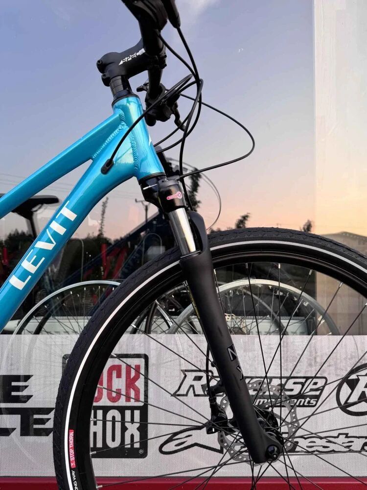 🔥🔥 SLEVA 12.500 Kč - 47% 🔥🔥 Kolo krosové LEVIT SIMUR 1 mid turquoise pearl - M Shimano Deore