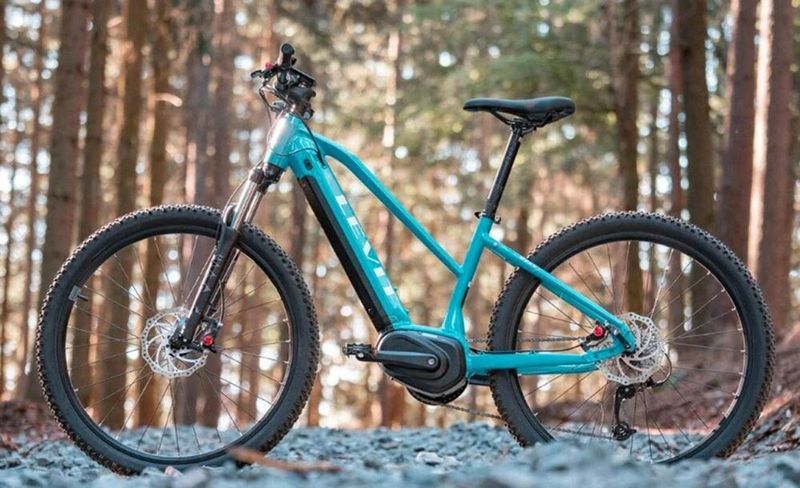 🔥🔥 SLEVA 28.000 -45% 🔥🔥 Elektrokolo eMTB LEVIT MUAN MX 3 630 mid turquoise pearl