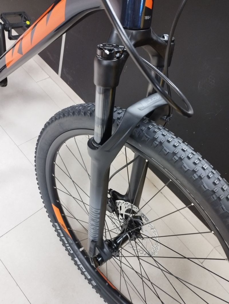 KTM myroon pro