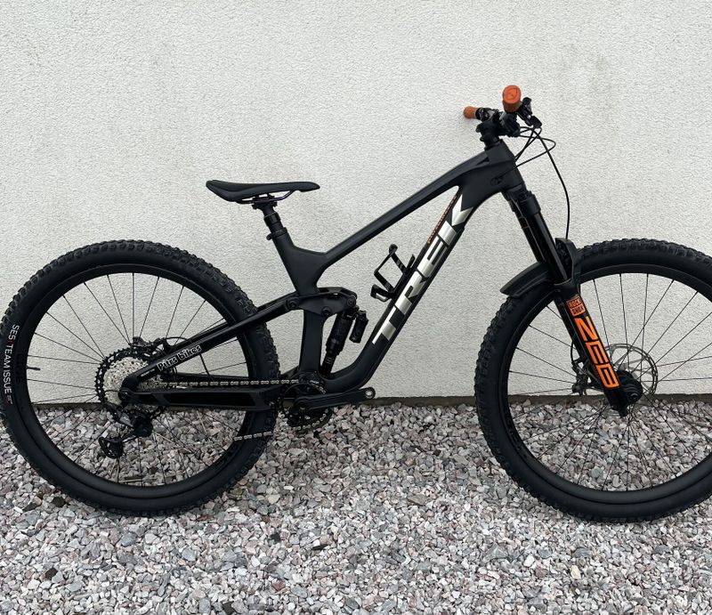 Trek Slash 9.8 