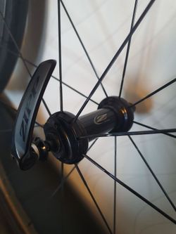 ZIPP 303 Firecrest, plášťová, pro ráfkové brzdy