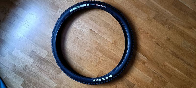 PRODÁM MAXXIS DHRII 3C MaxxTerra - NOVÝ