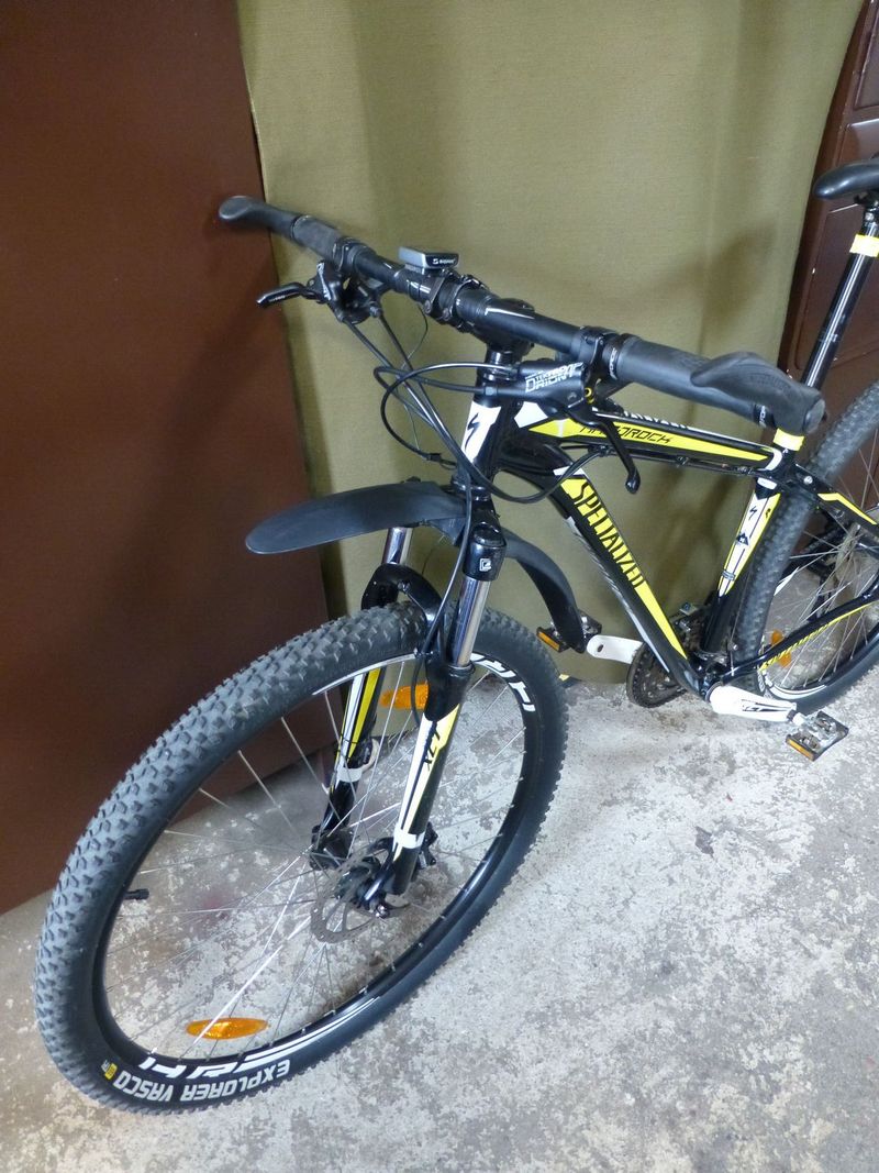 Horské kolo Specialized - Hardrock