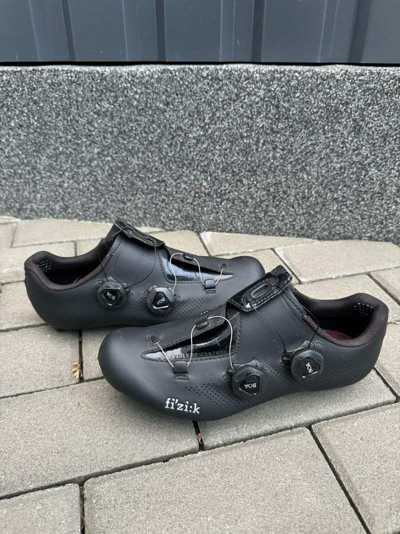 Fizik Aria R3, vel. 40