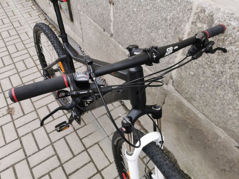 KTM PEAK AIR 29" XT 3x10/SR XCR vzduch vel.L TOP STAV