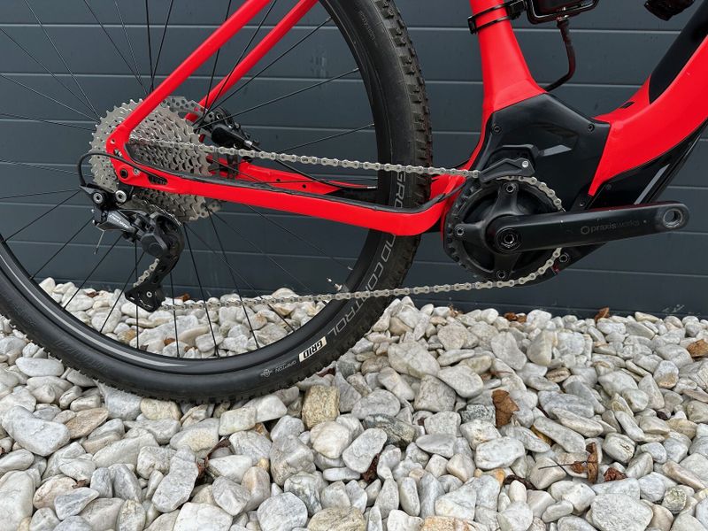 Specialized Levo HT - 710Wh, vel. L