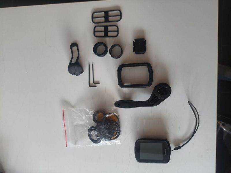 GARMIN EDGE 840 senzor Bundle 