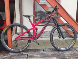 Trek Slash 9.7 karbon