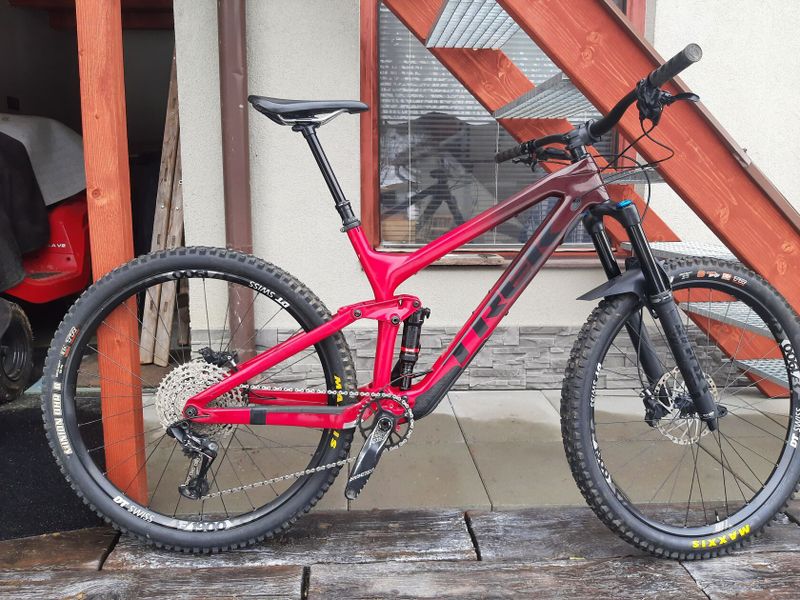 Trek Slash 9.7 karbon