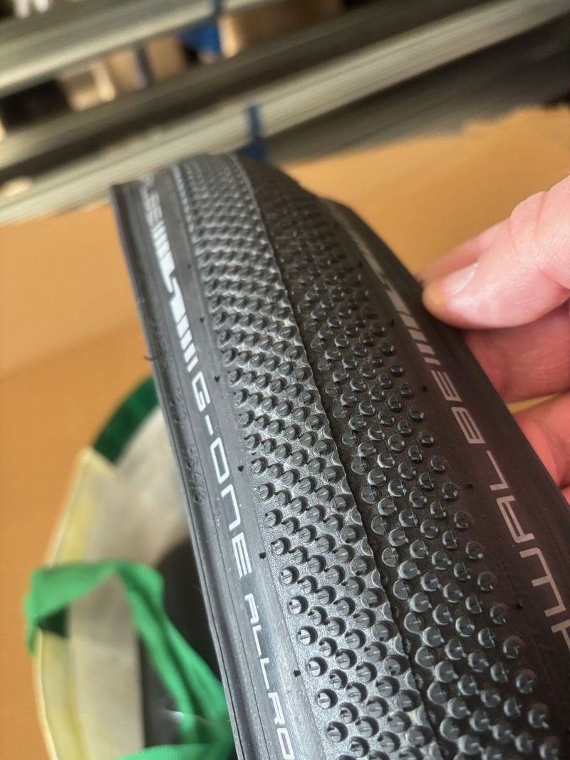 2x Plášť Schwalbe G-ONE ALLROUND 35-622 Addix Performance TLE RaceGuard skládací